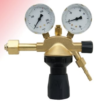 9013020 - Regulator Large Nitrogen 20 bar - Work area (bar) 0 - 20 / 50 N EN ISO 2503 200 bar 20 bar / 50 bar Content pressure gauge (bar) 0 - 315 Work pressure gauge (bar) 0 - 40 / 80 Connection Inlet W 24.32 x 1/14" Thread Int. Outlet G 3/8"